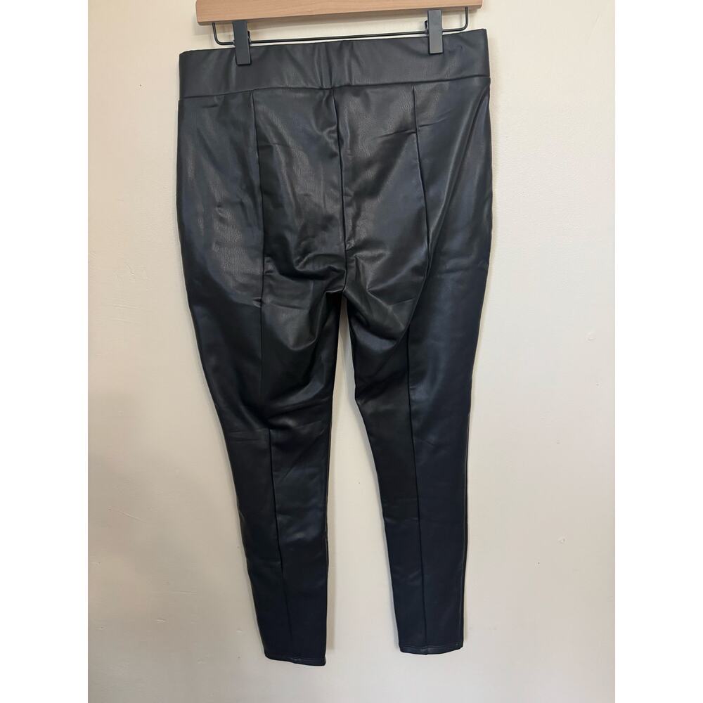 NWT LOFT Black Faux Leather Leggings Pants Womens M Pull On - Picture 3 of 10